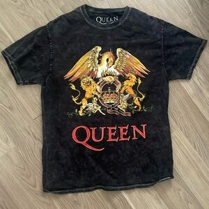 Vintage Queen T-Shirt